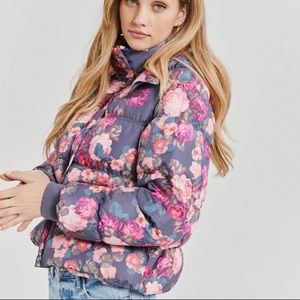 Something Navy Floral Puffer. Size S.
